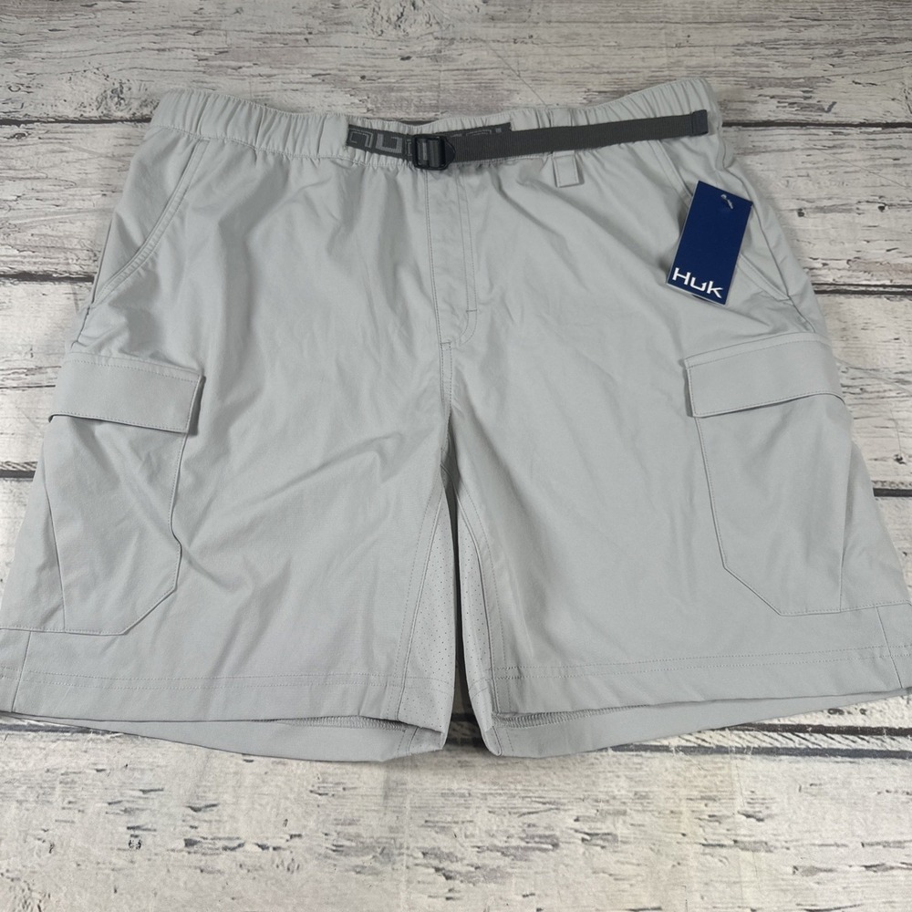Huk Mens Fishing Shorts Large Quick Drying Creekbed Cargo Lt Gray 7" Inseam NEW